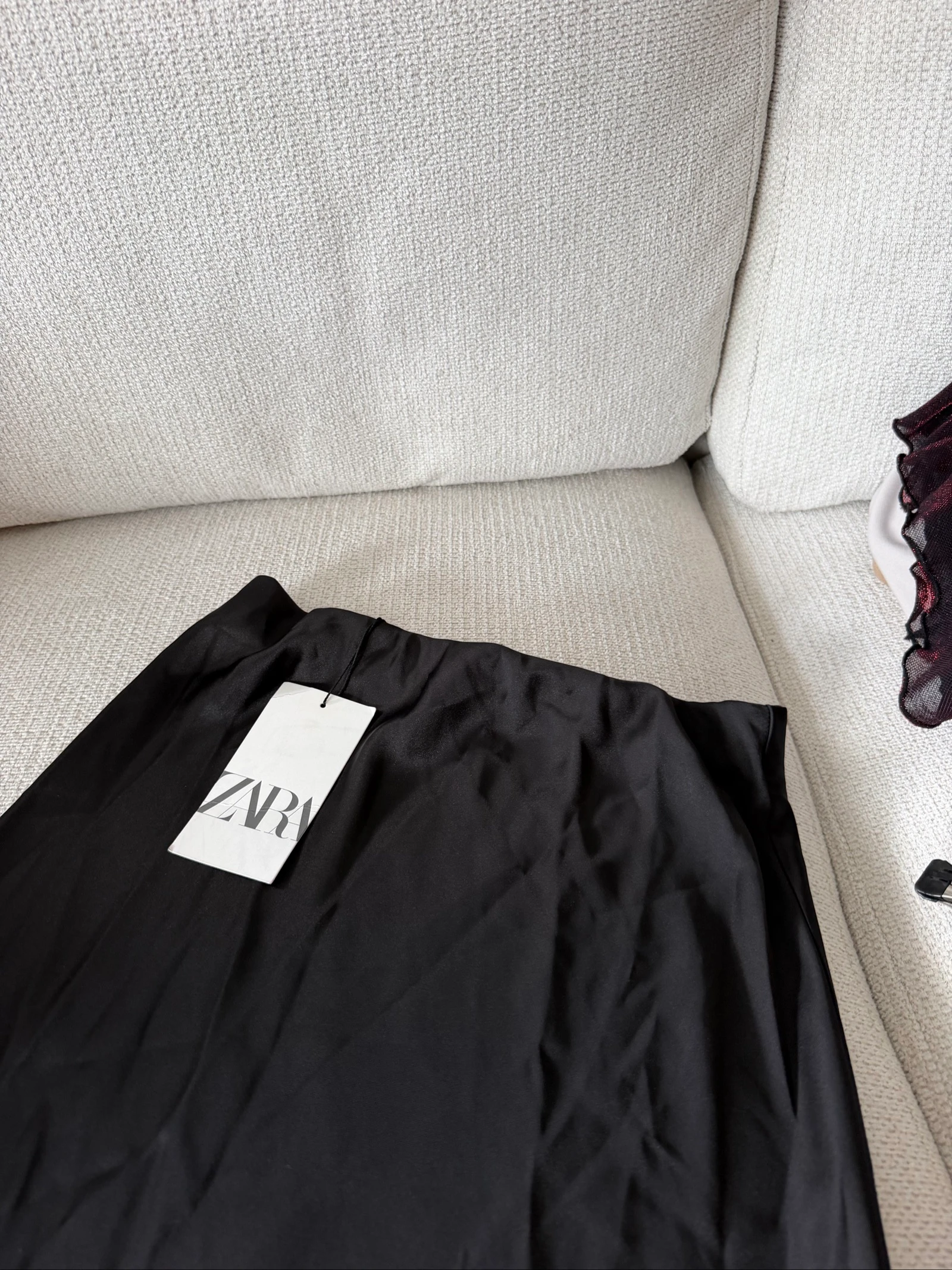 Falda larga negra satinada Zara nueva con etiqueta XS – photo 2